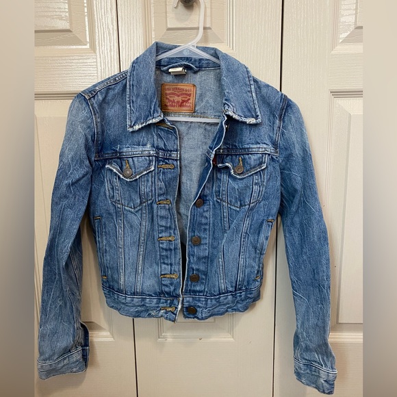 LEVI’S Jean Jacket